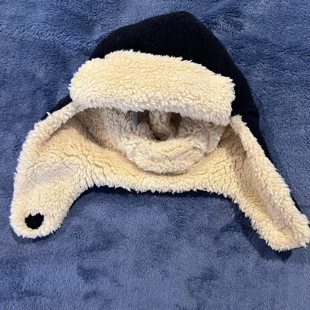 Zutano Infant fleece furry trapper winter hat - Picture 3 of 5